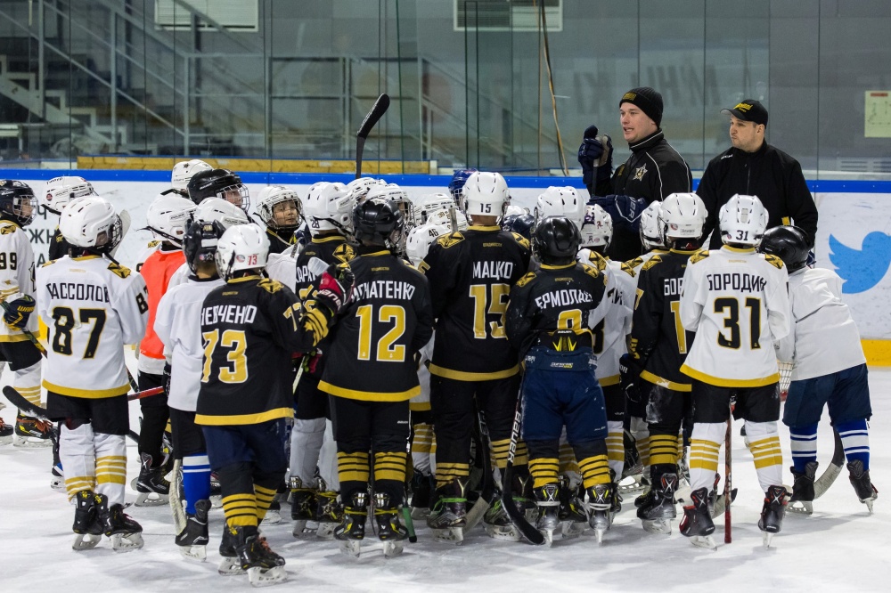 Спортивная школа «Адмирал» объявляет набор детей в хоккейные группы