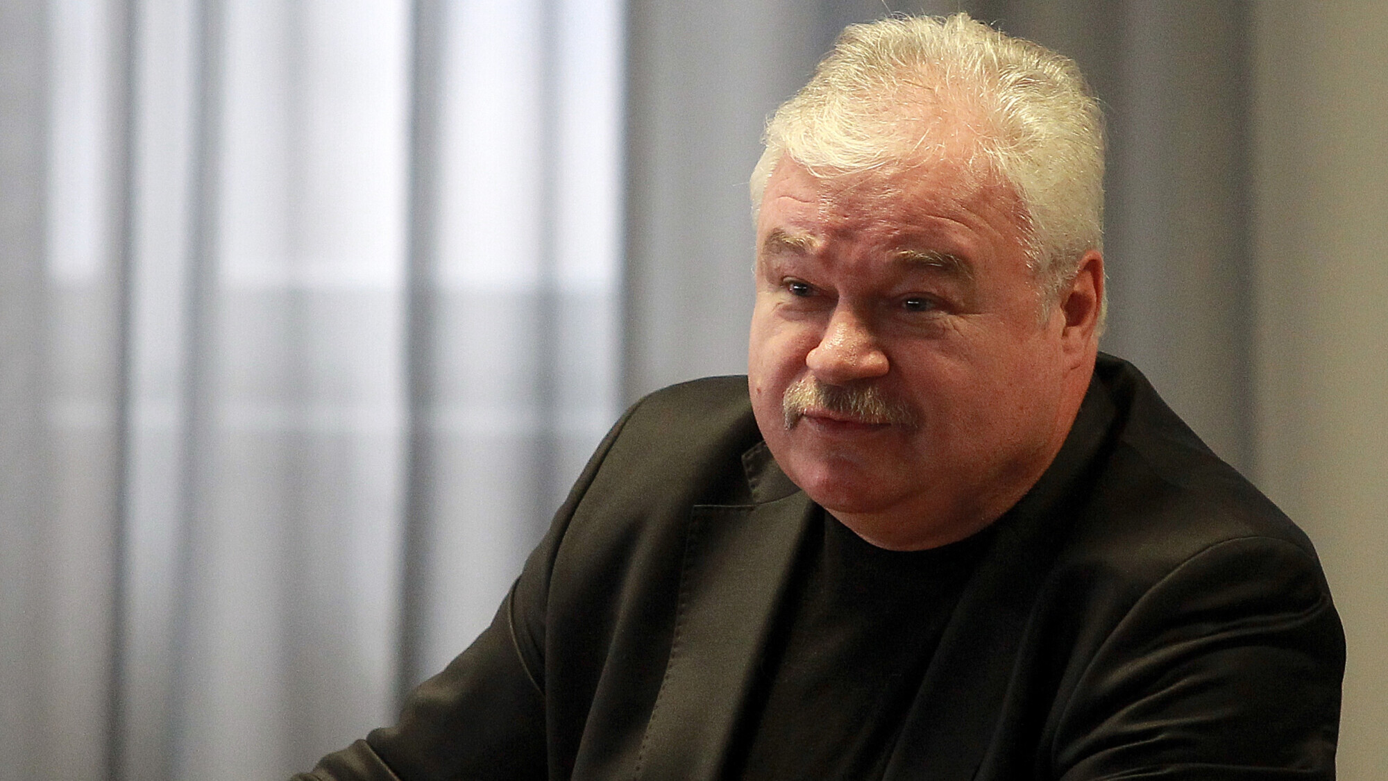 Сомнения Плющева по Авангарду