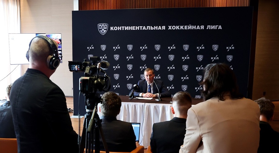КХЛ открыла аккредитацию для журналистов