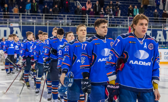 Ладья разгромила АКМ-Новомосковск