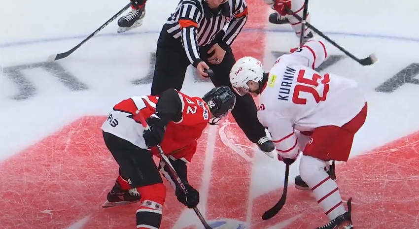 «Кузнецкие Медведи» вырвали победу у «Локо-76» в серии буллитов