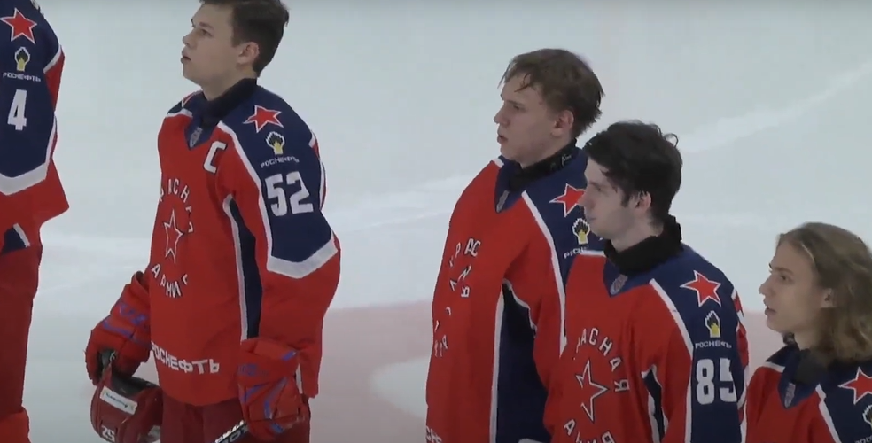 «Красная Армия» разгромила «Стальных Лисов»