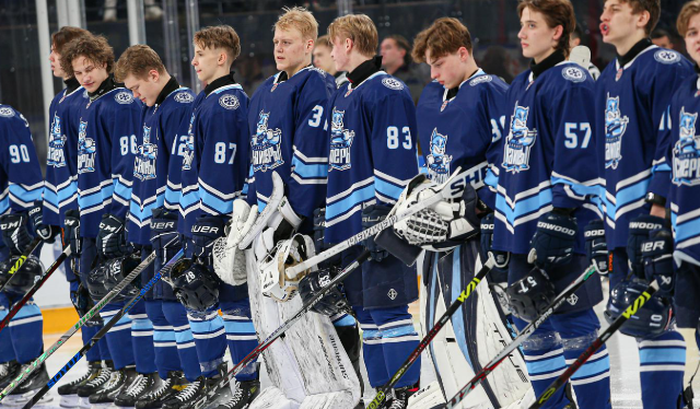 Стальные Лисы дожали Сибирских Снайперов