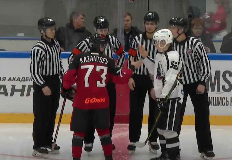 Омские Ястребы завершили домашнюю серию пятой победой подряд