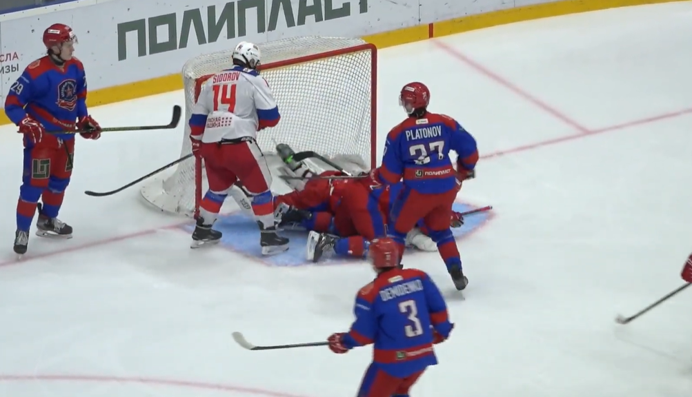 АКМ-Юниор одержал волевую победу над Красной Машиной-Юниор