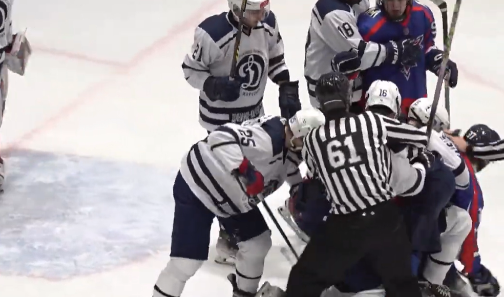 Акулы vs Карелия — сахалинцы обыграли соперника